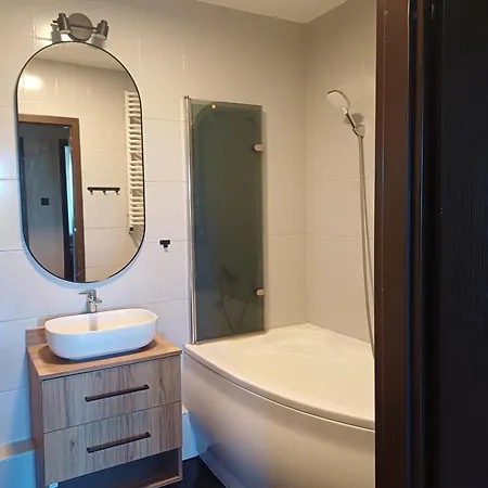 Rodzinny Apartament Blisko Hali Stulecia I Zoo Apartment Wroclaw